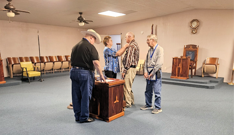 Pictured L to R: David Davey, Ms. Cason, Wayne Cason & Fred Holcomb
